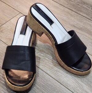Franco Sartos Womans Pony Black and Tan Leather Slide Sandals Size 9.5